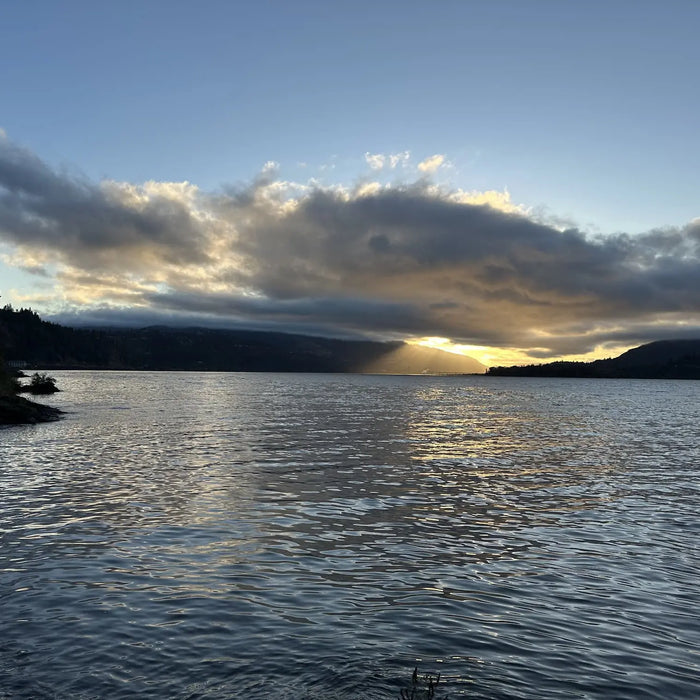 Fall Winds and Empty Launches: The Columbia River Gorge’s Hidden Season