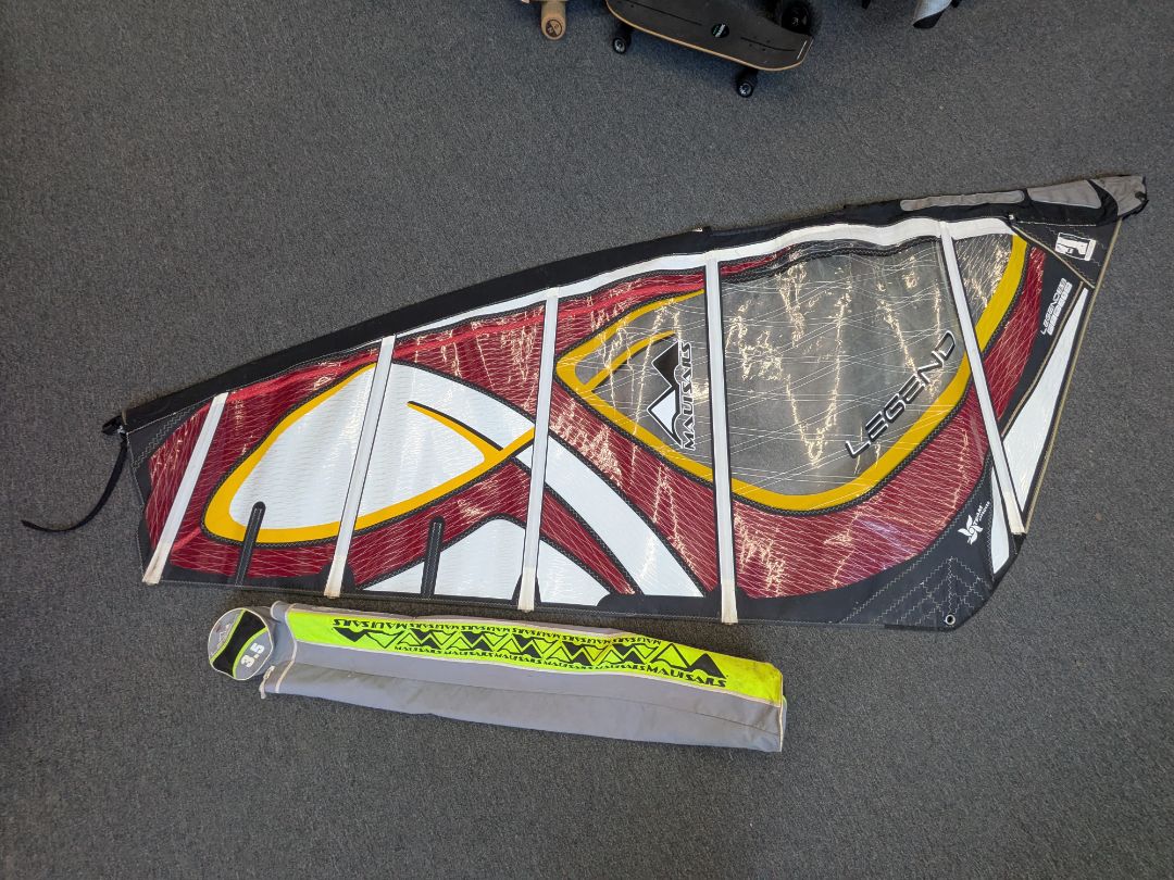 3.5m2 Maui Sails Legend,  B Condition