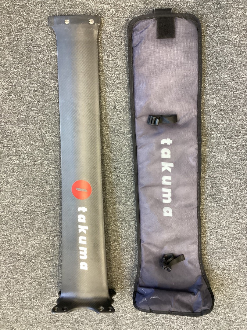 85cm Takuma C85 Carbon Mast,  A- Condition