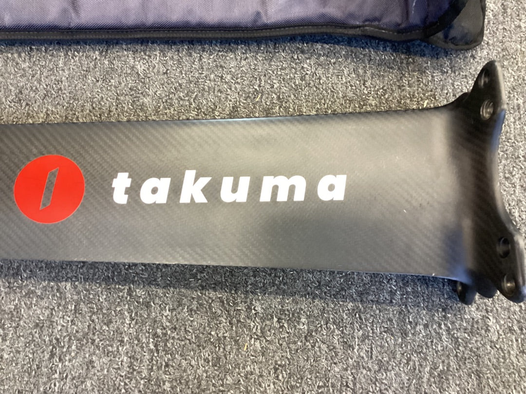 85cm Takuma C85 Carbon Mast,  A- Condition