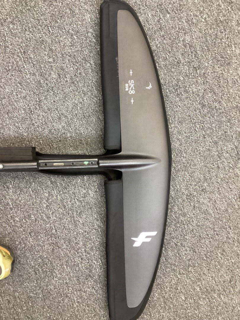 850cm2 F-One SK8 w/180 Carving T1,  A- Condition