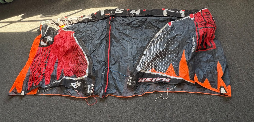 9.0m2 Naish Pivot,  B Condition