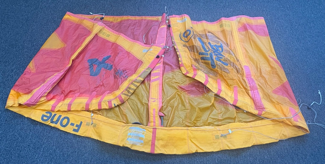 4.0m2 F-One Bandit,  B Condition