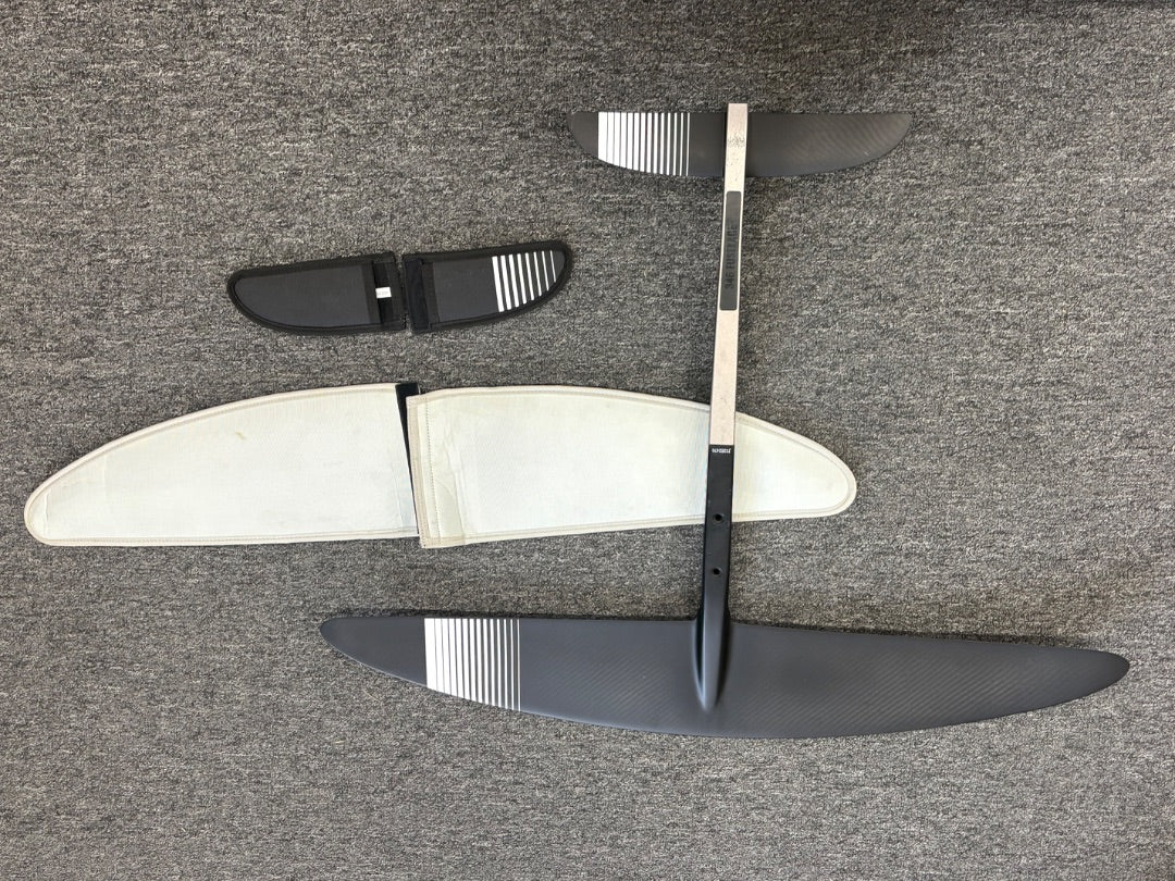 1000cm2 Cabrinha Lower Plane,  B+ Condition