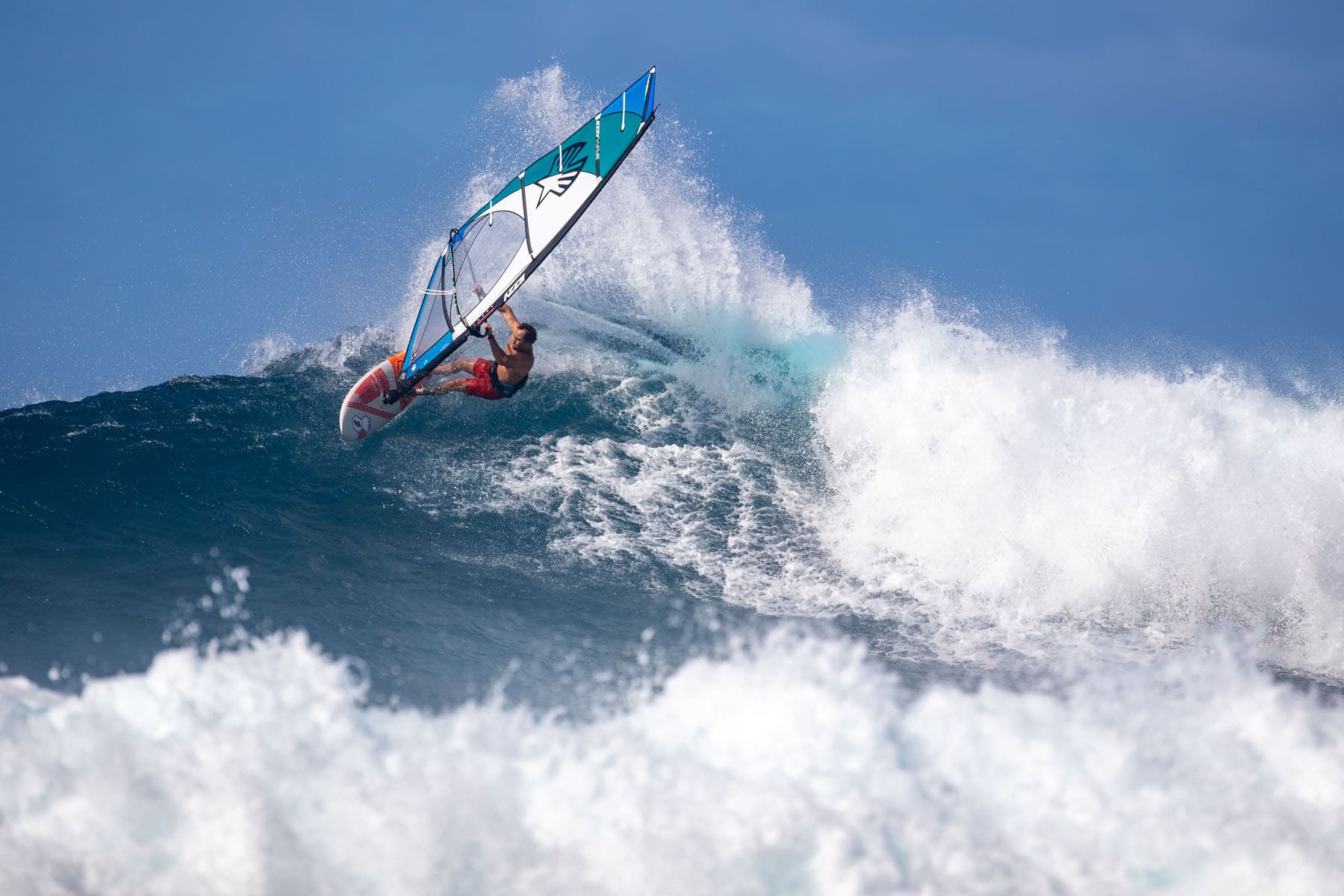 Ezzy Wave Windsurf Sail 2026