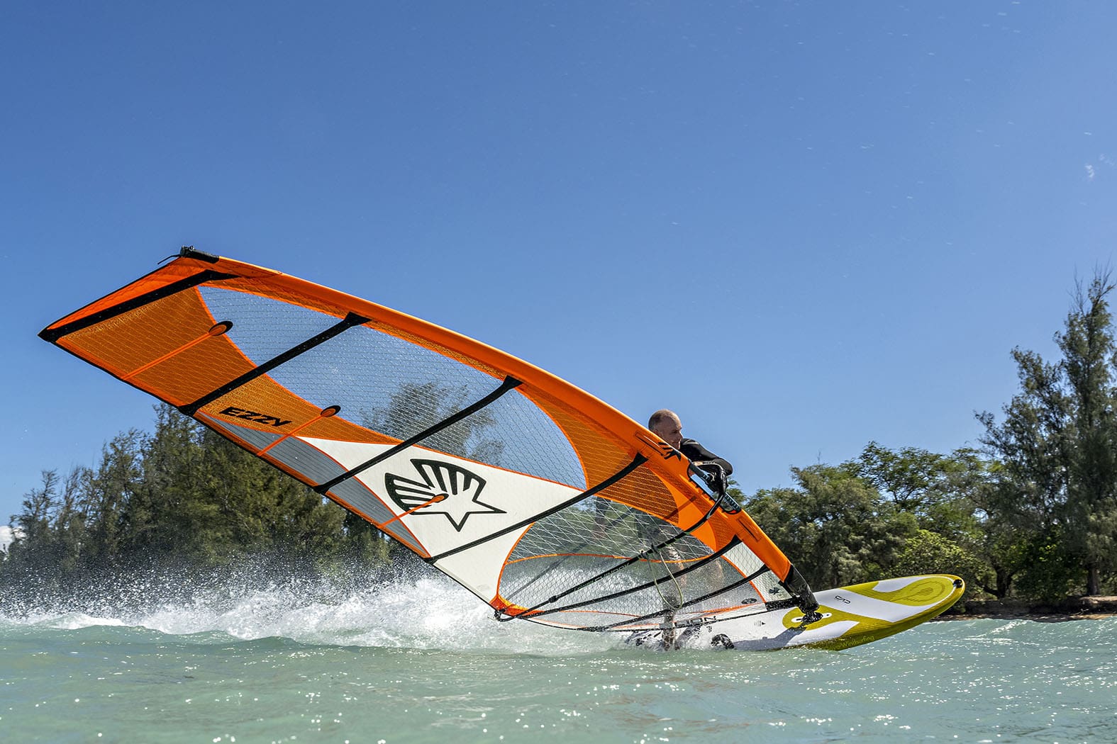 Ezzy Lion Windsurf Sail 2026