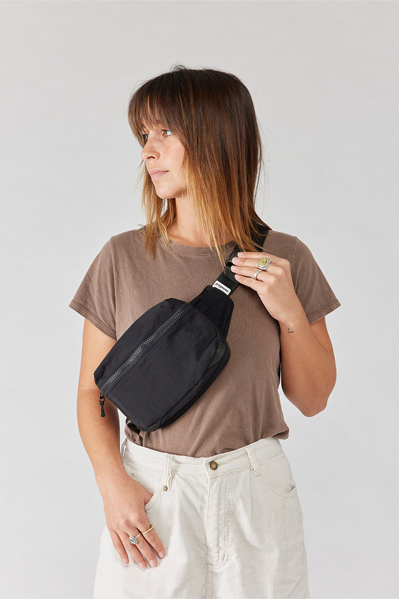 Nomadix Fanny Pack
