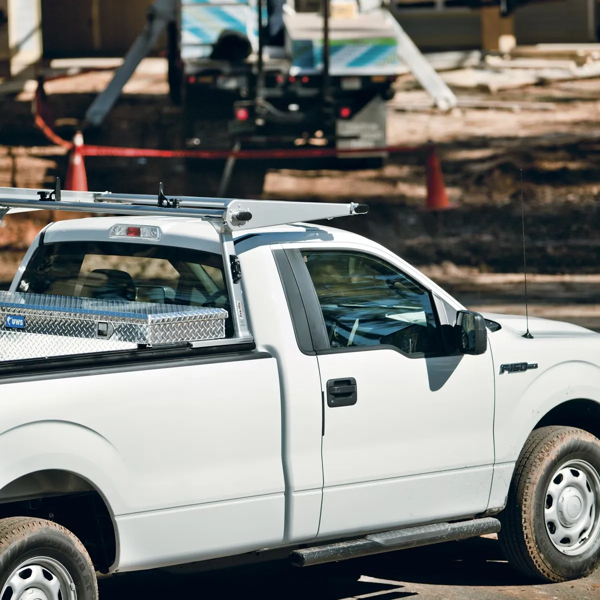 2026 Thule TracRac Cantilever