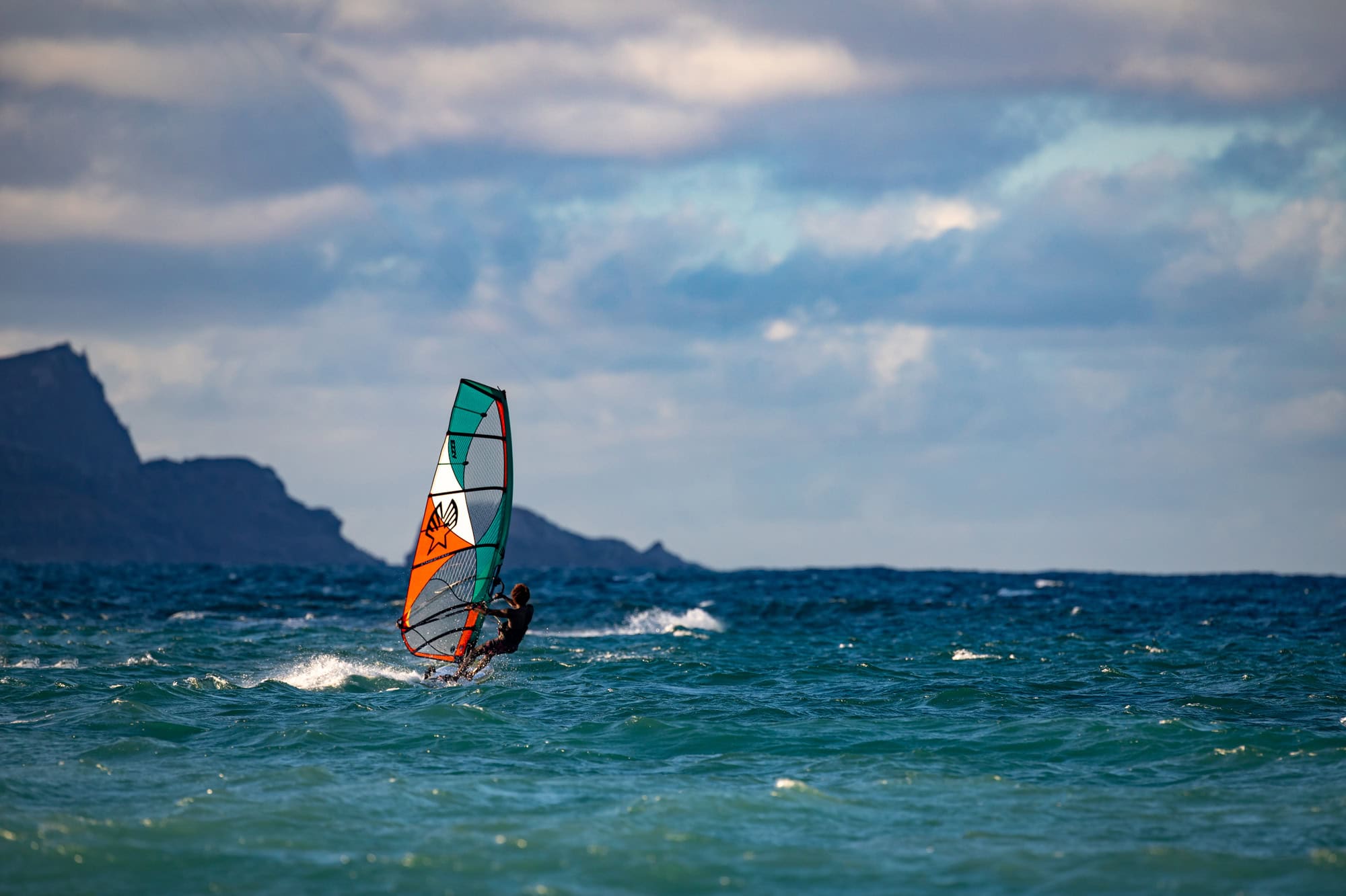 Ezzy Cheetah Windsurf Sail 2026