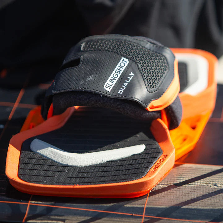 2026 Slingshot Dually V8