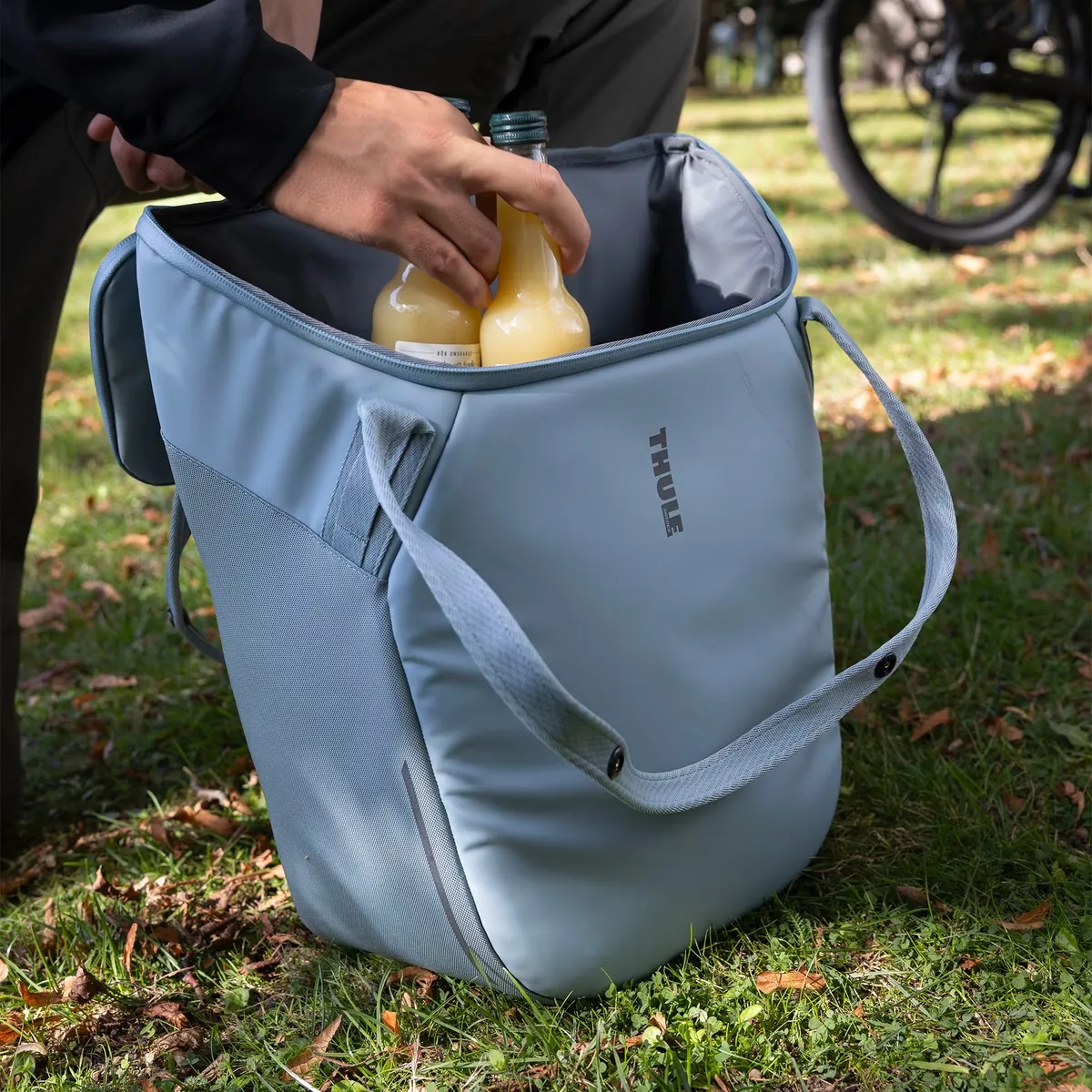 2026 Thule CHASM COOLER INLOCK