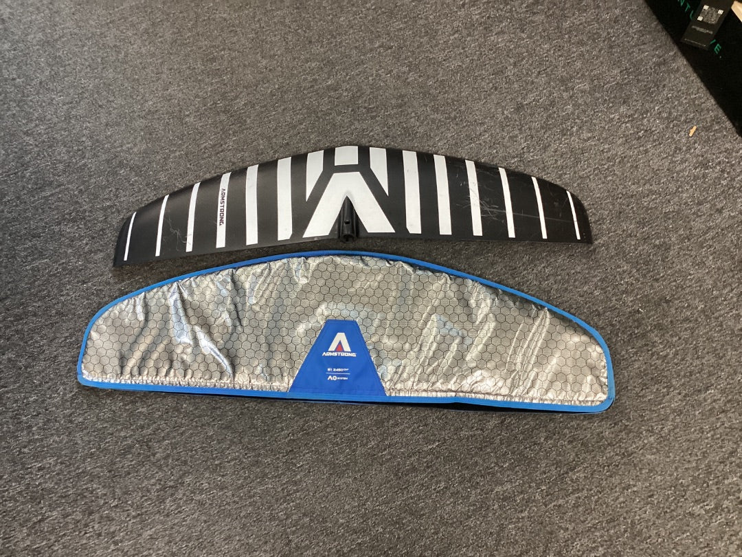 2450cm2 Armstrong S1,  C+ Condition