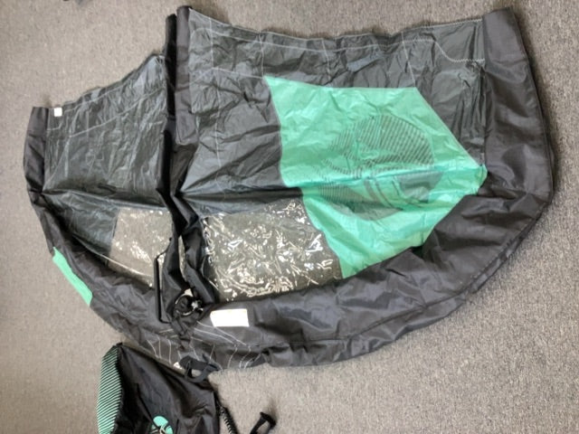 4.5m2 Cabrinha Crosswing X3,  B+ Condition