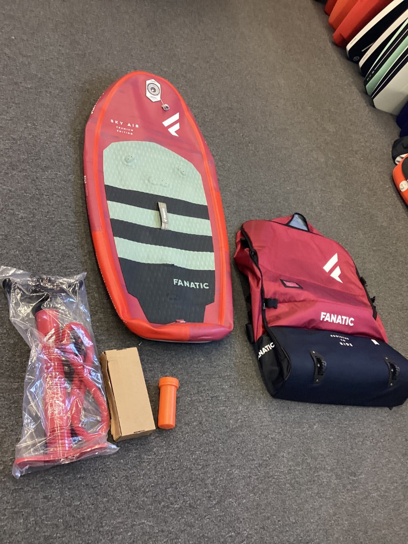 103L Fanatic Sky Air wing premium,  B+ Condition