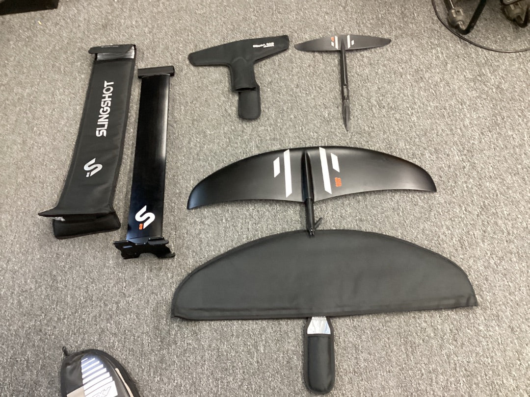 1550cm front wing / 270 tail / 82cm mast Slingshot One-Lock Ease 1550 / One lock verse  270 tail /  One lock aluminum mas 82cm,   Condition