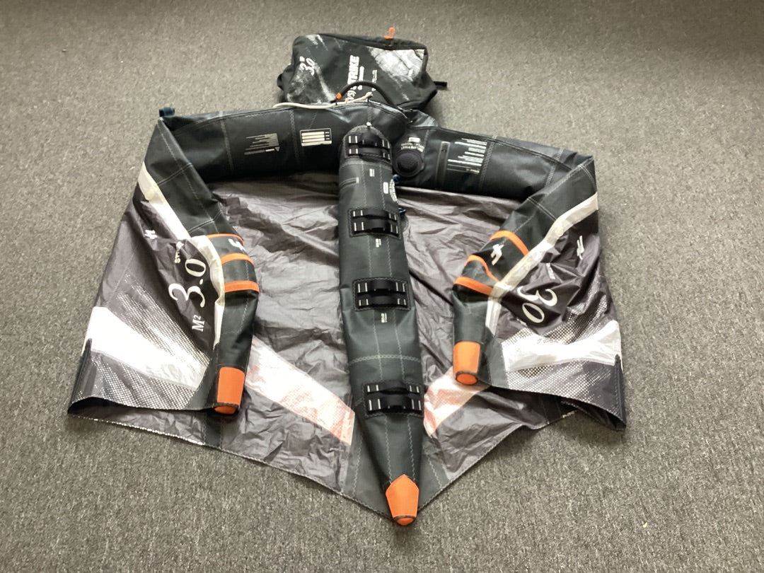 3.0 F-One Strike V5, 2025 A- Condition