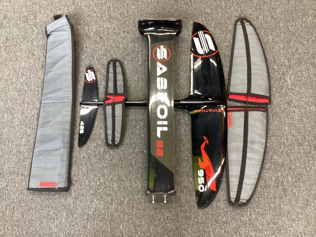 950 with 82cm mast Sabfoil Used Foil,  B Condition