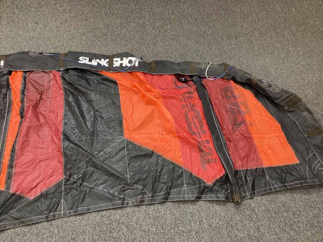 4.0m2 Slingshot SST,   Condition