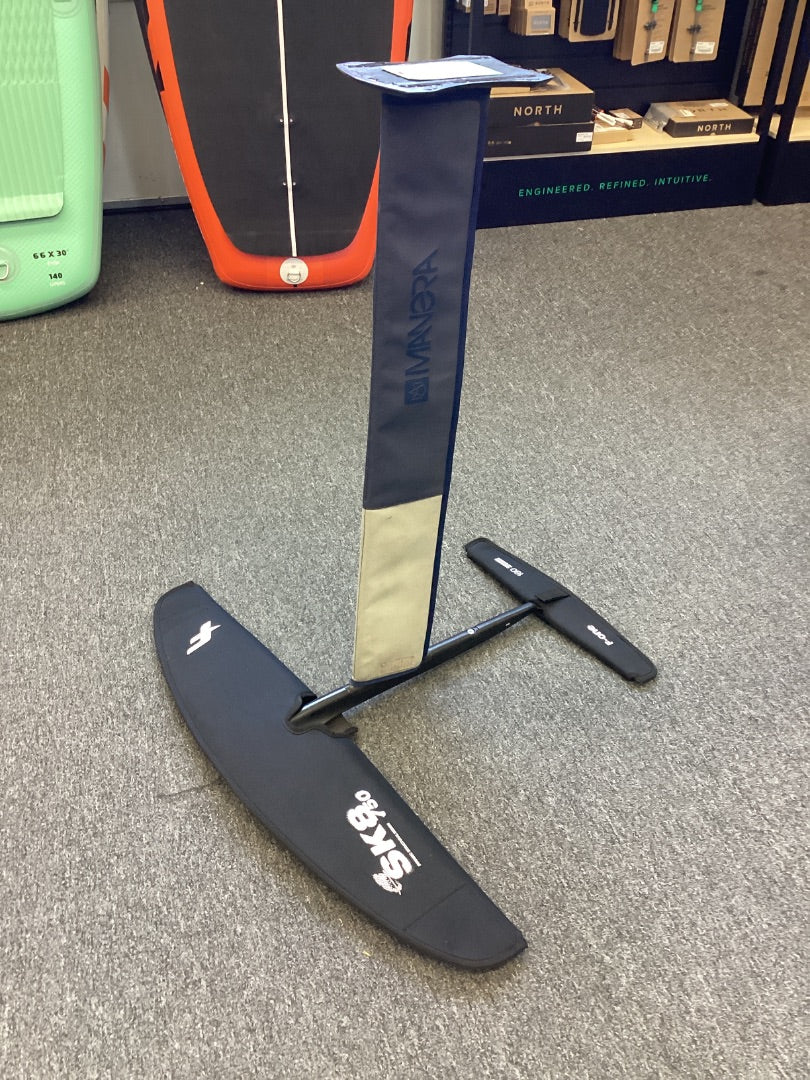 750 SK8 V2 F-One 750 FW, 180 RW, 14mm Carbon Mast,  B+ Condition