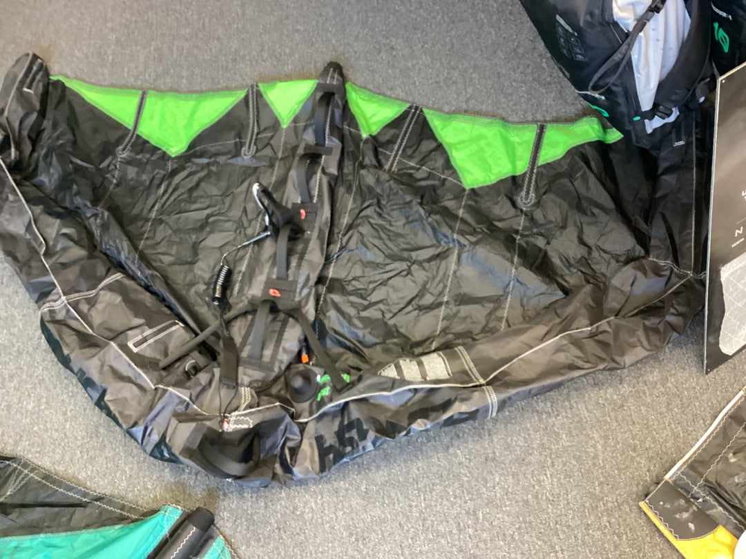 2.5m2 Slingshot Dart,   Condition