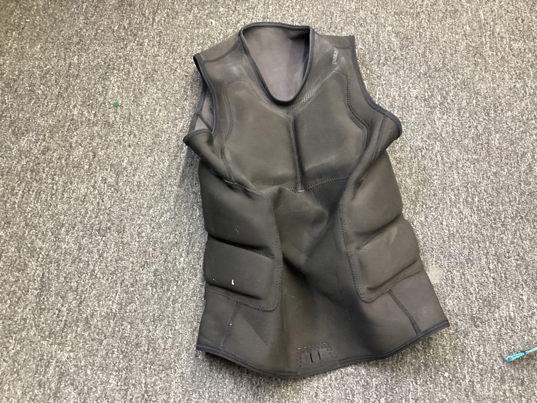 L Patagonia Impact Vest,  B Condition