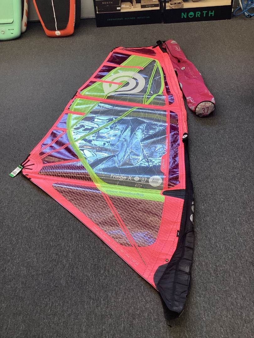 3.7 Fringe X Pro Surfwave,  B Condition