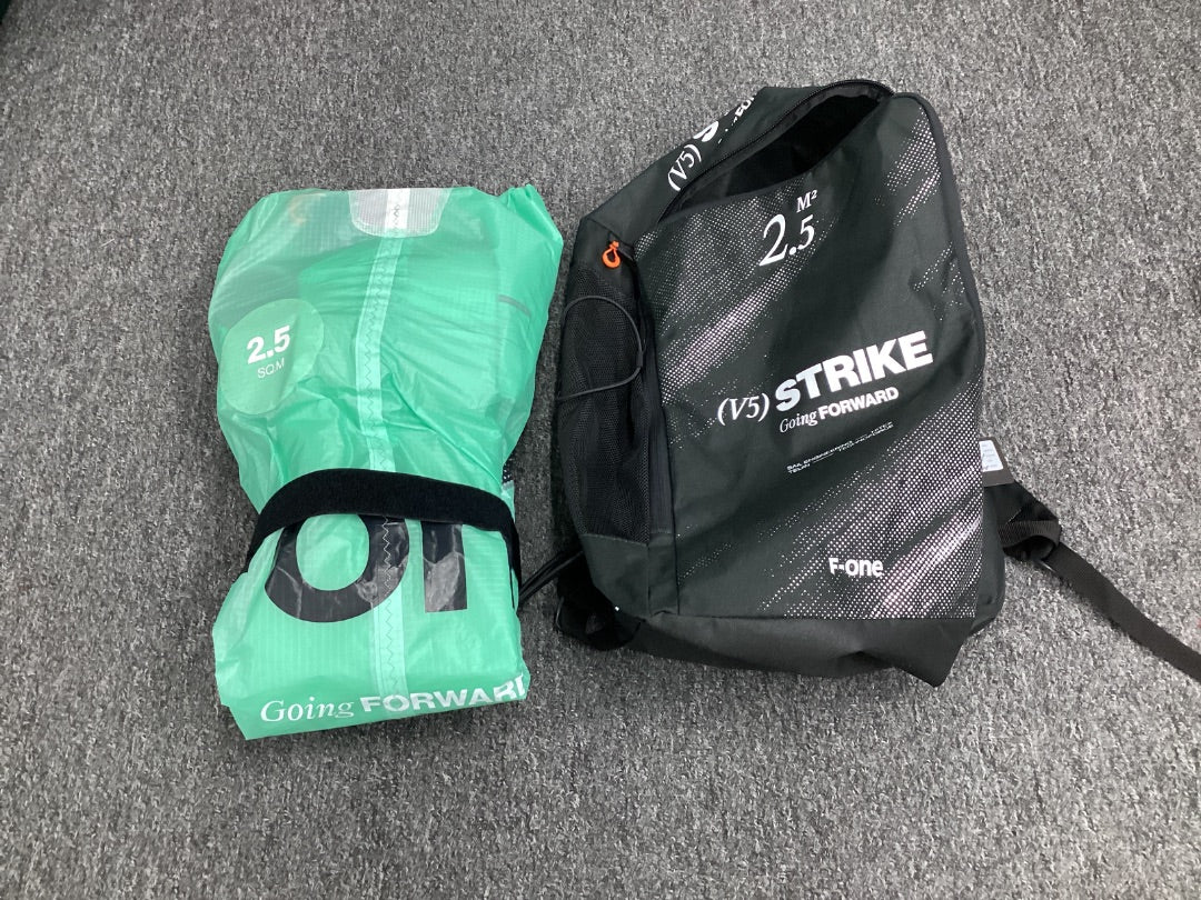 2.5m2 F-One Strike V5, 2025 A+ Condition