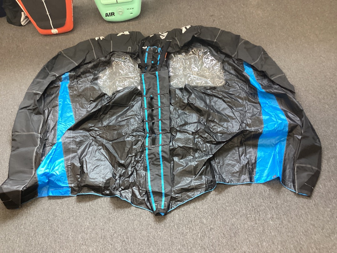 6.8m2 Naish Wingsurfer,   Condition