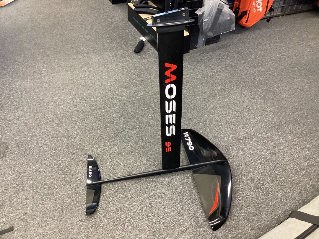 1550cm2 Sabfoil Moses W790,  B Condition