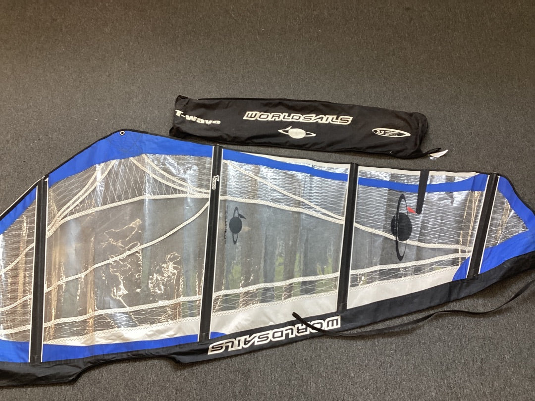 3.2 World Sails T-Wave,  B Condition