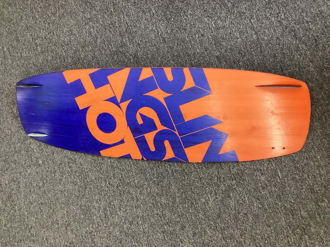 125cm Slingshot Used Kiteboards,  B Condition