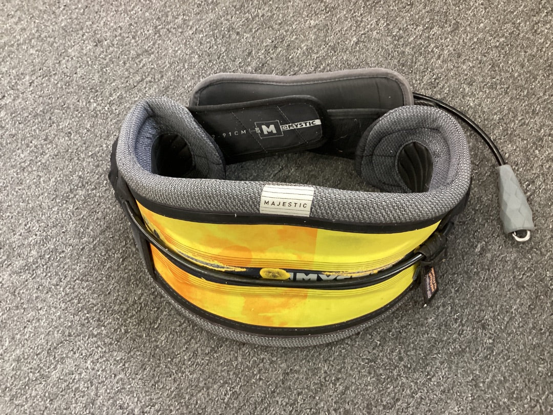 M Mystic Majestic Waist,  B Condition