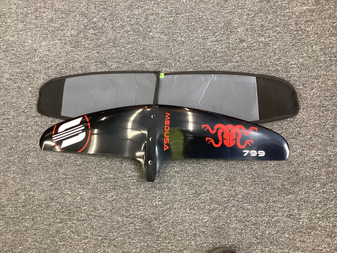 799 Sabfoil Medusa,  A- Condition