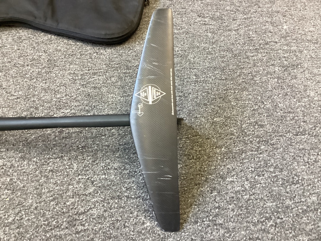 650 Naish Thruster,   Condition