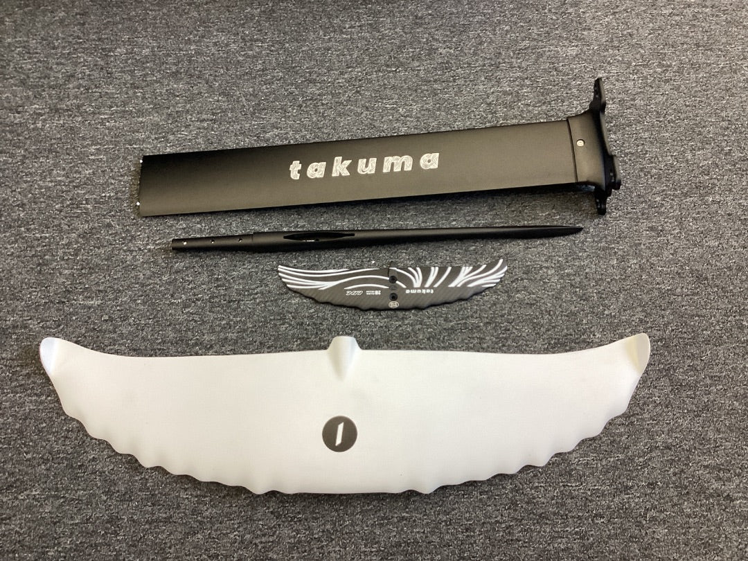 1500cm2, 75cm mast, 218rw, w/ stab Takuma Takuma Kasira 1500 full foil setup,  B+ Condition