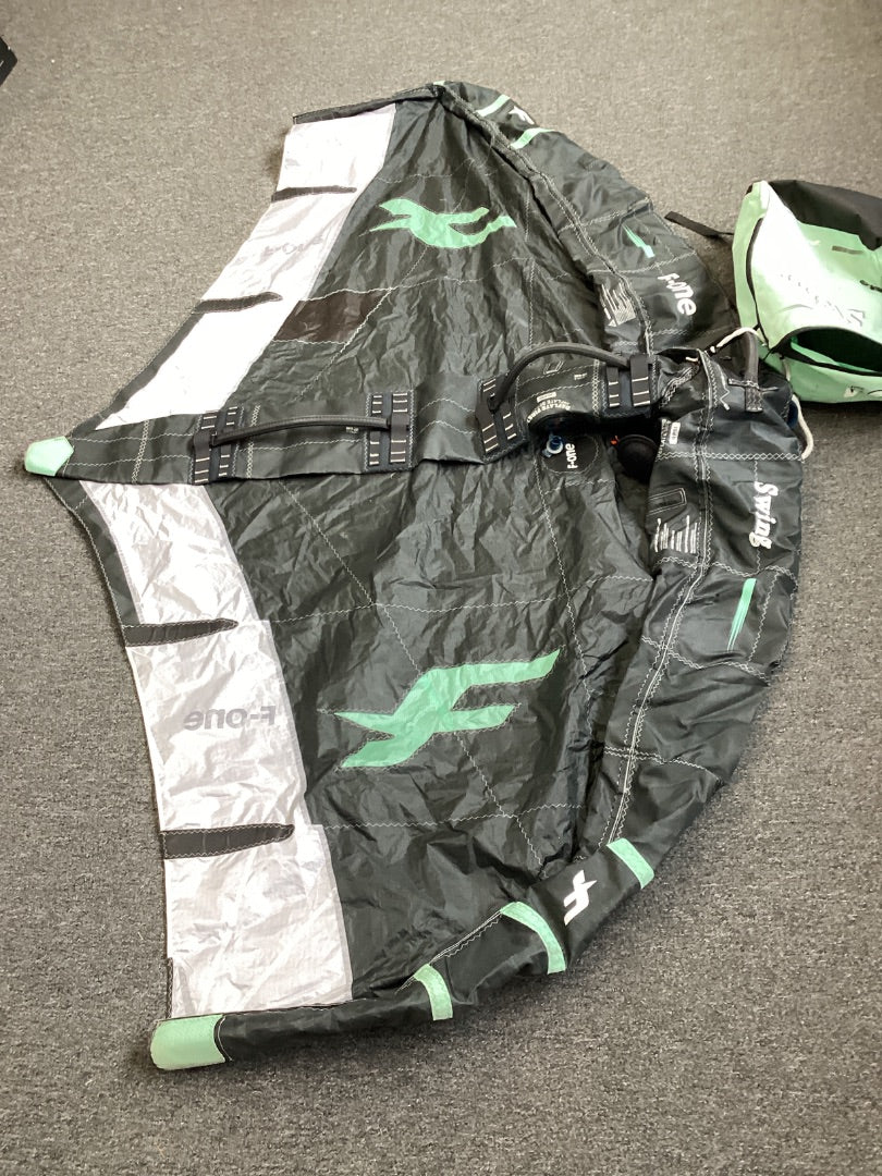 3.0m2 F-One Swing V4, 2024 B+ Condition