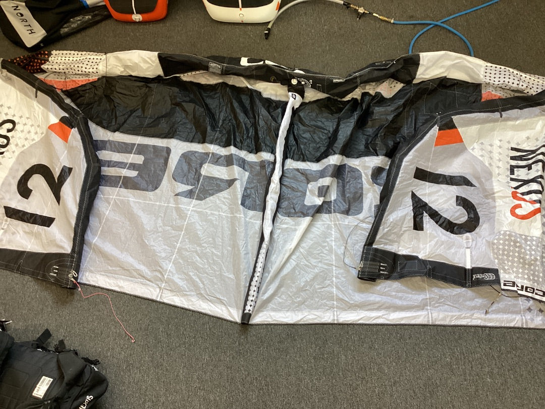 12m CORE Nexus-4,  B Condition