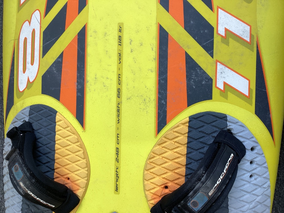 118L BIC Techno,   Condition
