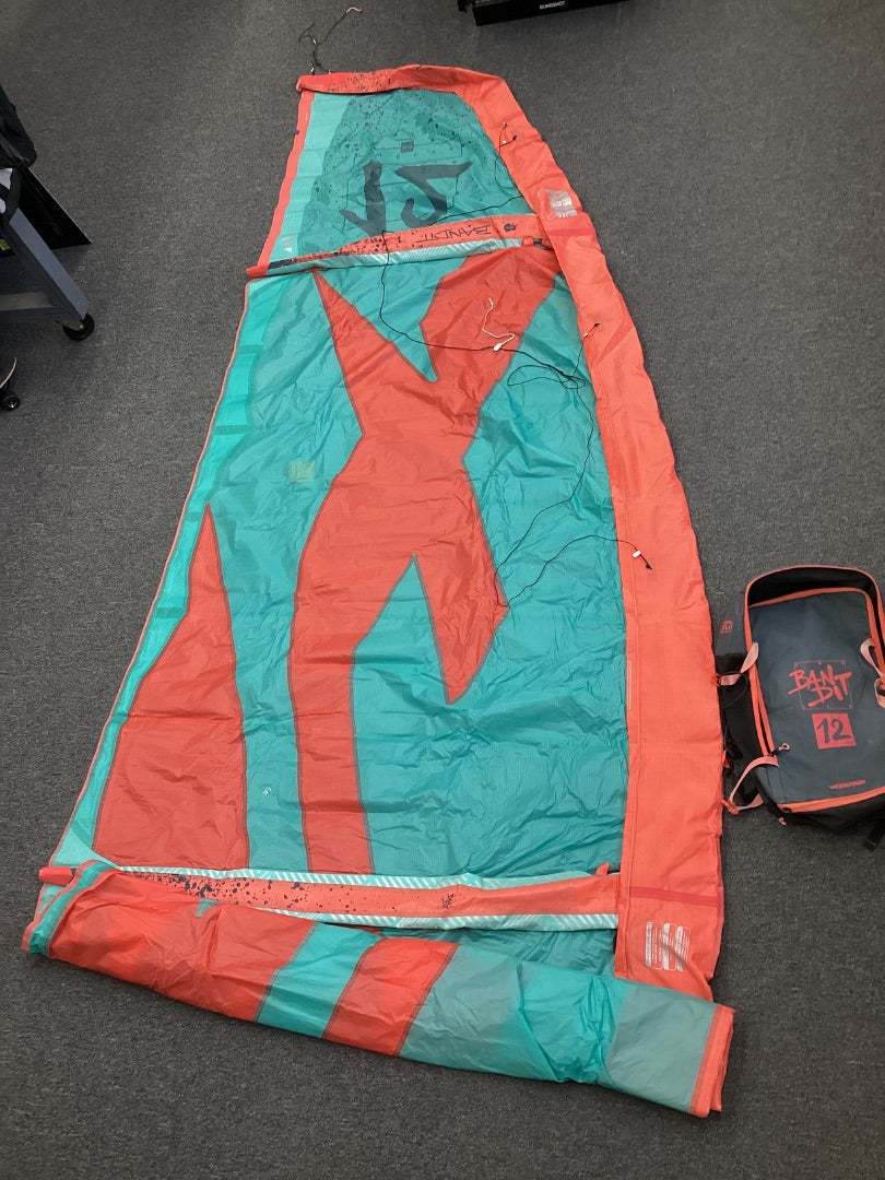 12 SQ.M F- One Bandit,  B- Condition