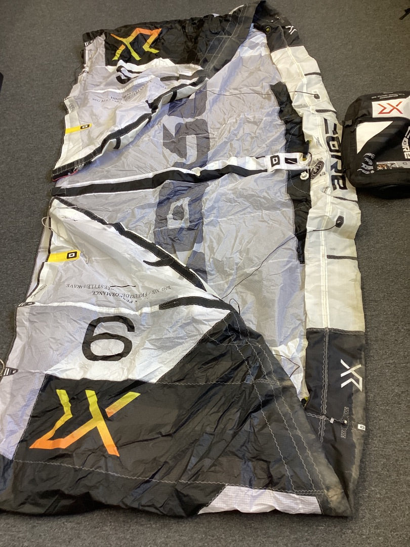 9m2 Core XR7,  B Condition