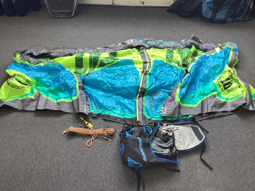 10.0m2 Naish Pivot,  B Condition