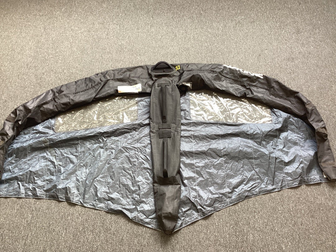 3.1cm2 Dakine cyclone,  B Condition