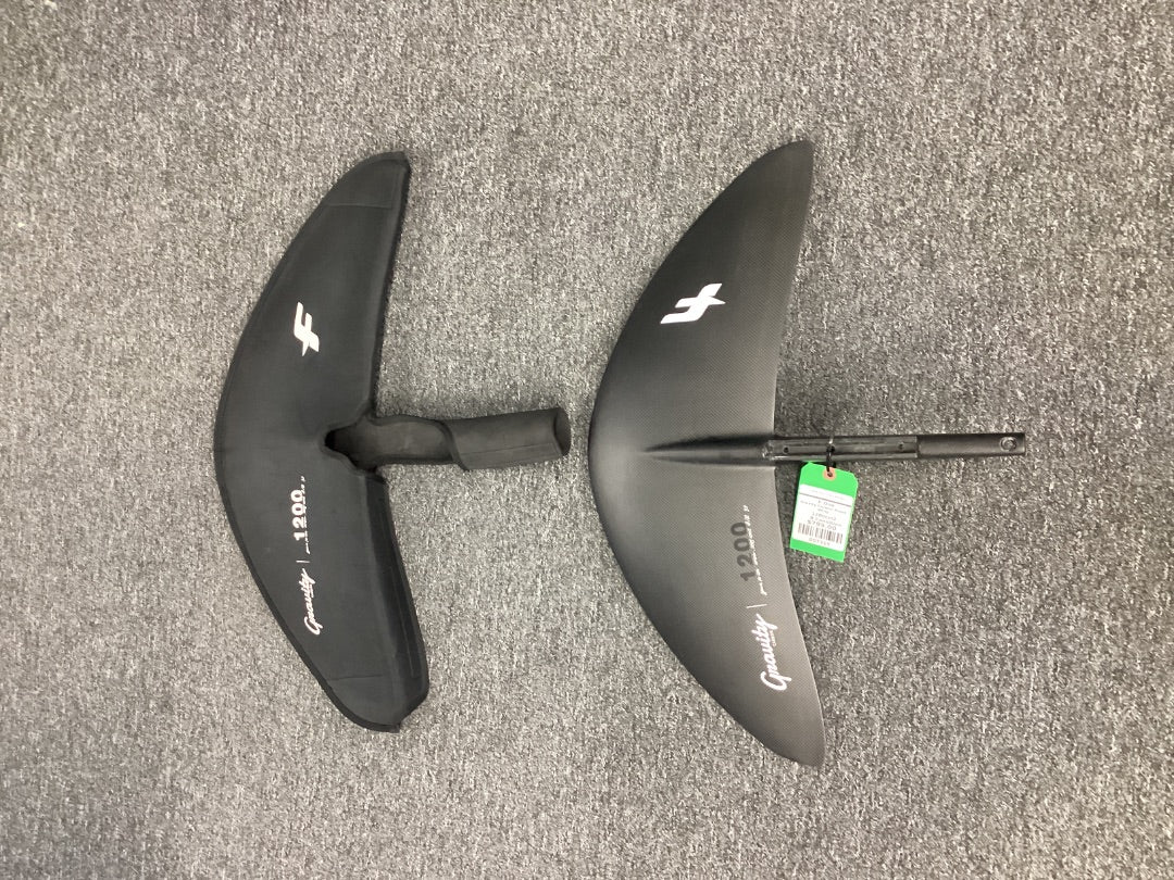 1200cm2 F-One Gravity Carbon Front Wing, 2026 B Condition