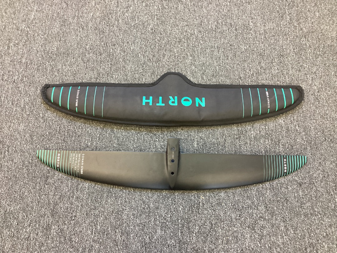 680cm2 North North Sonar SF680, 2025/26 B Condition