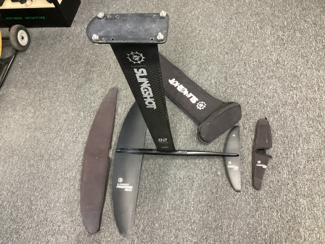 926 FW, 400 RW, 92cm Mast Slingshot Phantasm,   Condition