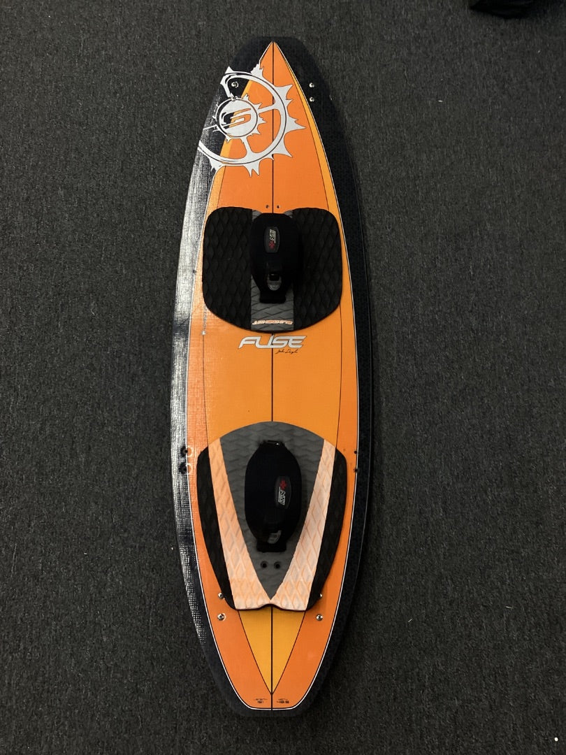151cm Slingshot FUSE,  B- Condition