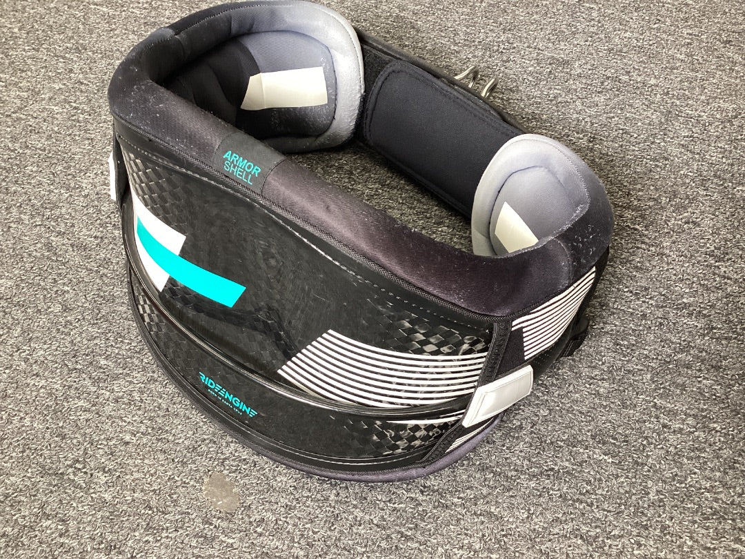 L Ride Engine Kite Harness,  B- Condition