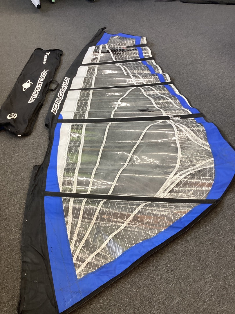 3.7m2 World Sails T-Wave,  B Condition