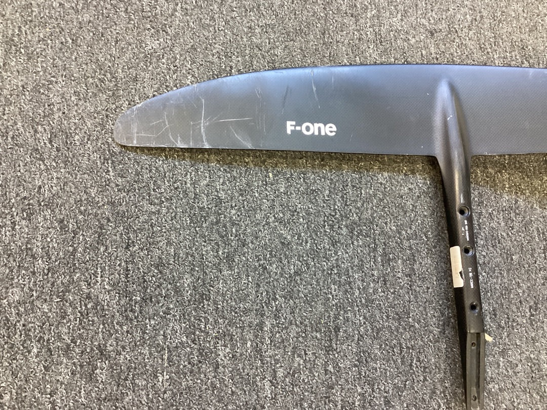 950cm2 F-One SK8 V1,  B- Condition