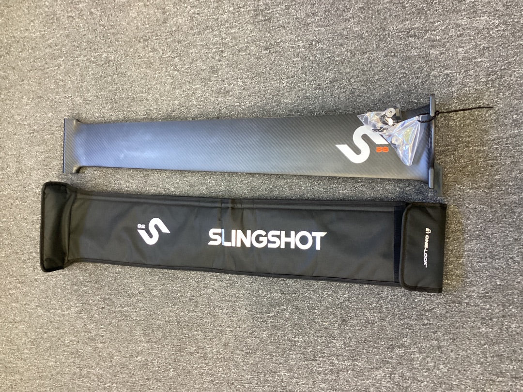 92cm Slingshot one lock mast,  A Condition